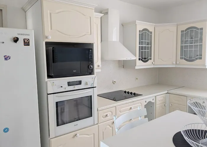 Vue Et A * Frontignan